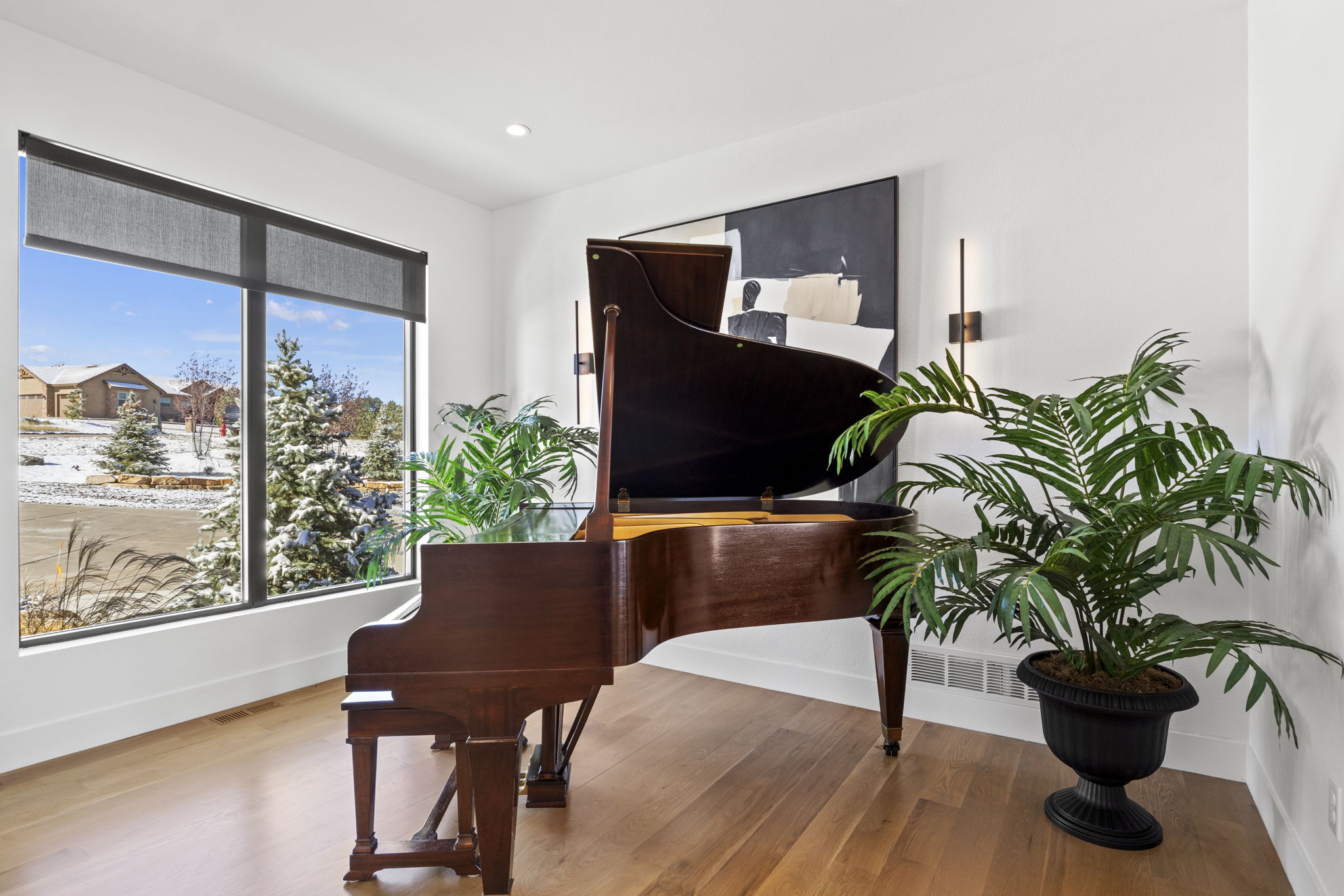 Custom home builder monument