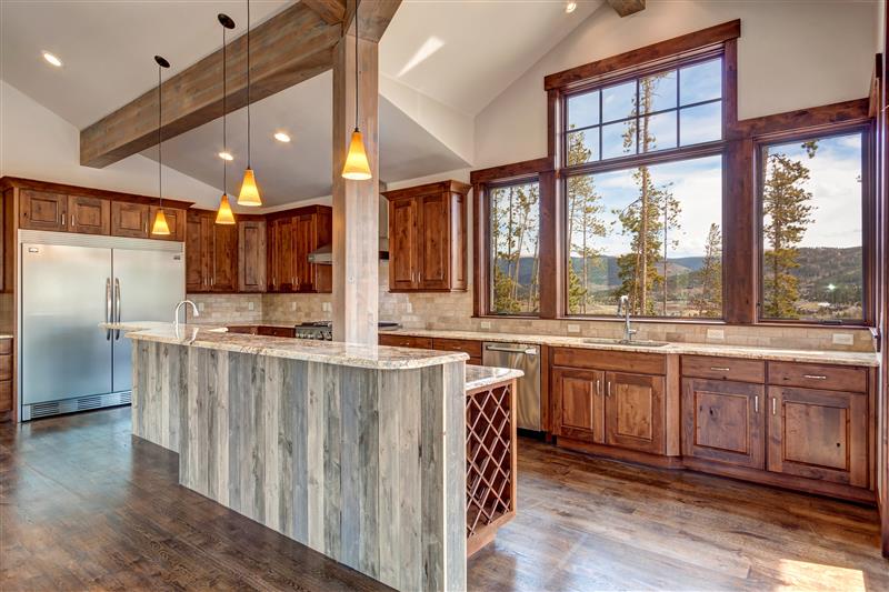 Wood kitchen design